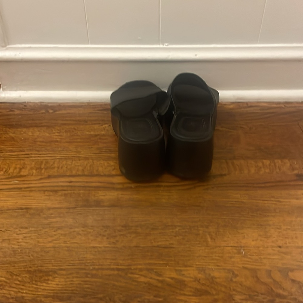 H&M Platforms - Picture 4 of 5